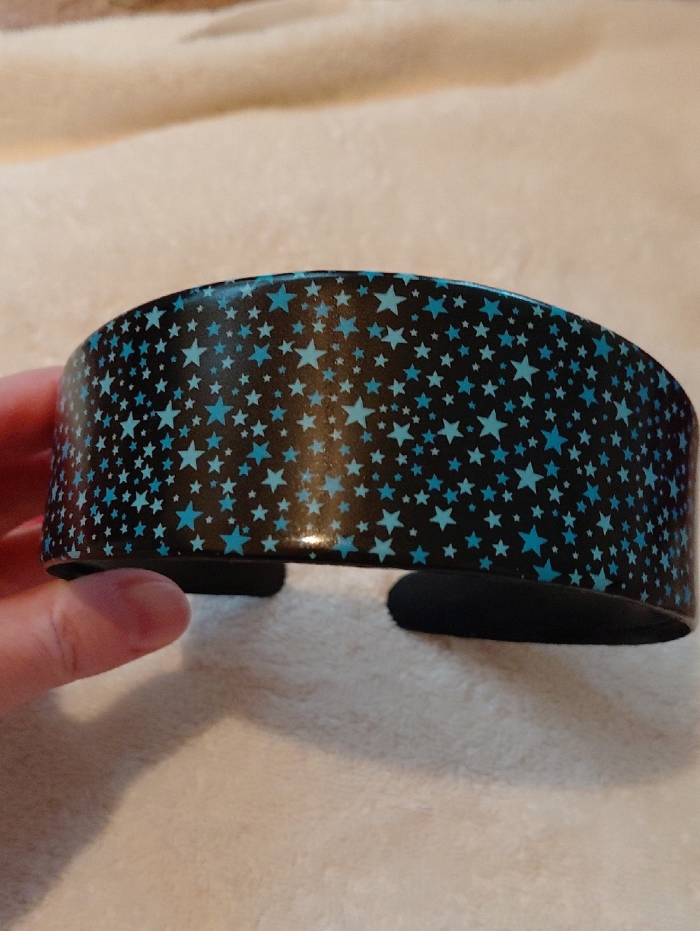 Black Wide Headband with Teal And Light Blue Star Pattern